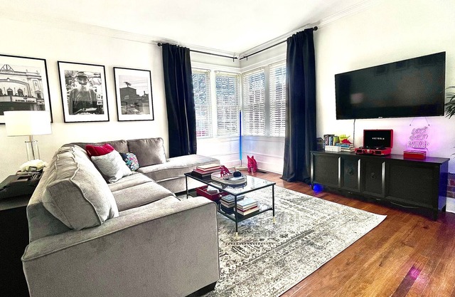 New! The Dim Light- Lower Town Boutique Condos with Outdoor Theater!