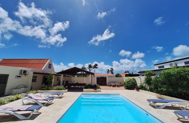 NEW! Villa La Brisa Aruba│Beautiful&Relaxing: Private pool,8-Min Stroll to Beach