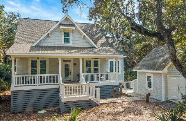 Newly Built 2022 Sunlit 4 Bedroom 3 1/2 Bath Home with Top Amenities BHI Club