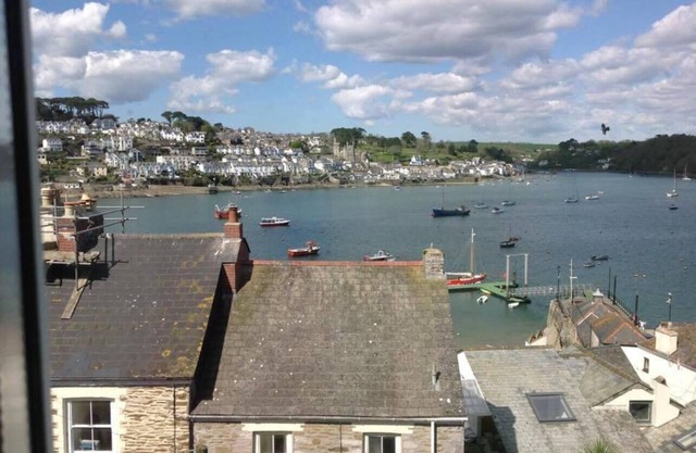 Newly refurbished 7-Bed Cottage in Polruan, Fowey