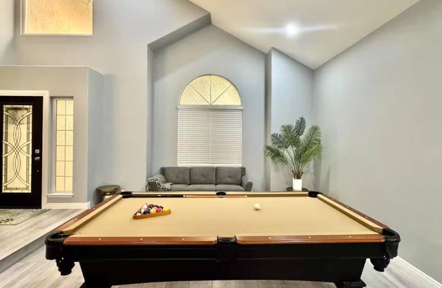 Newly remodeled large family house