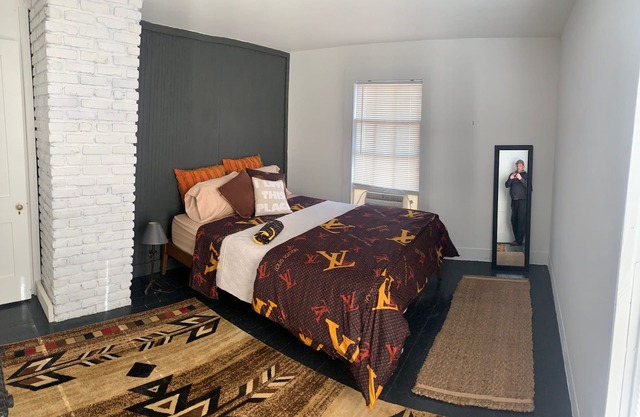Newly renovated charming home , Brand new chefs kitchen very comfortable home .