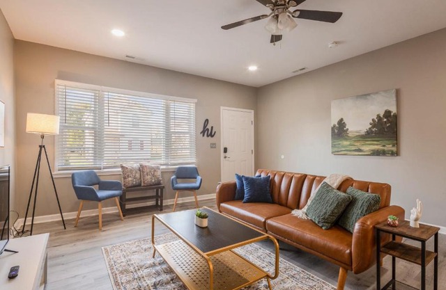 Newly renovated 4BR CozySuites