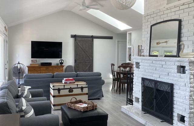 Newly Renovated Lake Front Modern Farm-Style Kawartha Cottage