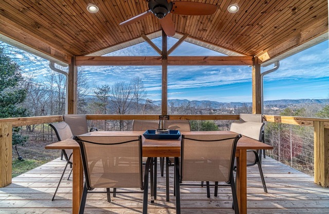 Newly Renovated Lake & Mountain View Home, Near I-75, Norris Lake & ATV trails