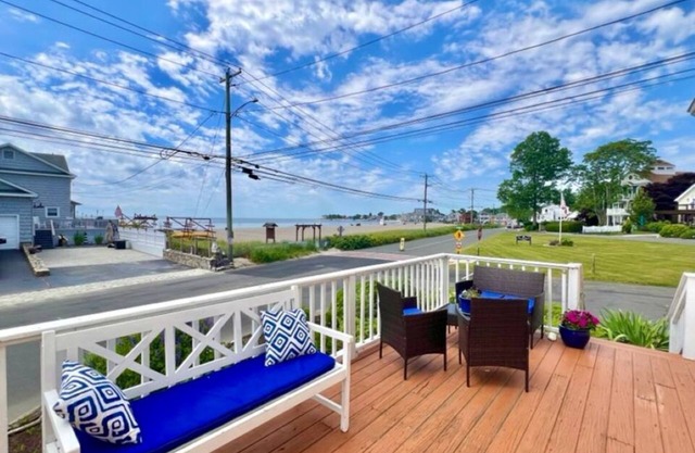 Newly Renovated Rental with Private Beach Access!