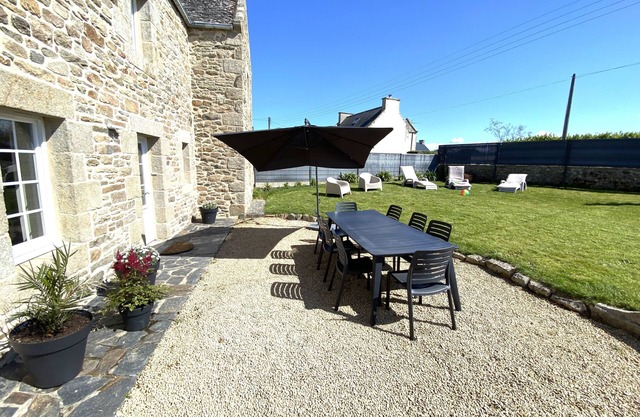 Newly renovated typical Breton vacation home close to the sea