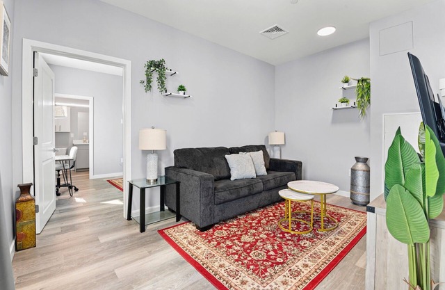 Nice 1BR Near Encore Boston 8925