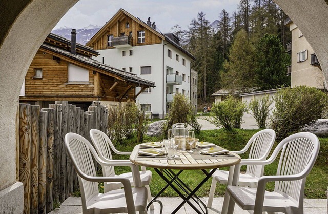 Nice apartment for 4 guests with WIFI, TV, patio and pets allowed