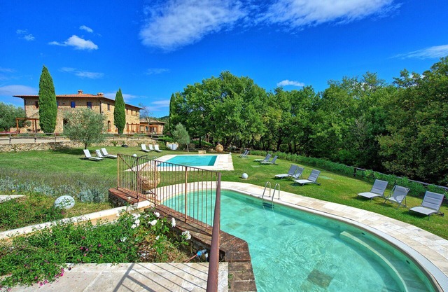 Nice apartment for 3 guests with WIFI, pool, TV and pets allowed