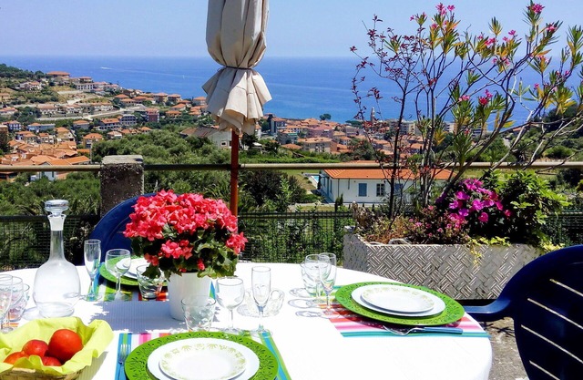 Nice apartment for 6 guests with WIFI, TV, terrace, pets allowed and parking