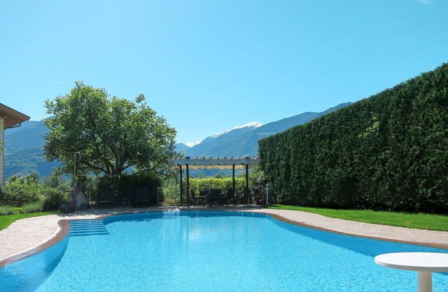 Nice apartment for 3 people with A/C, WIFI, pool, TV, balcony, pets allowed and parking