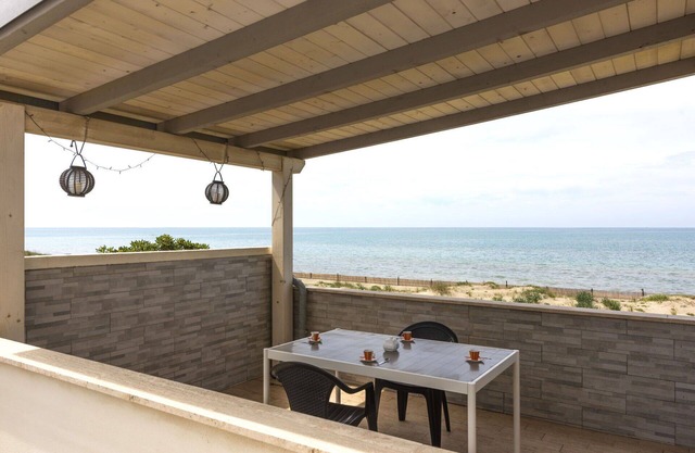 Nice apartment for 3 people with A/C, TV, terrace and parking