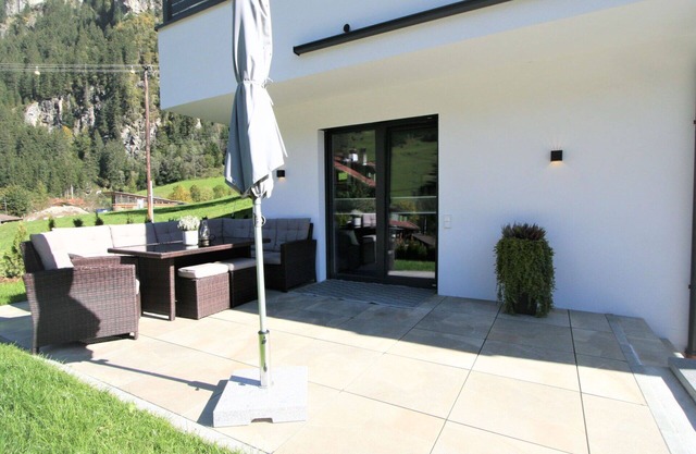 Nice apartment for 4 people with WIFI, TV, terrace and parking