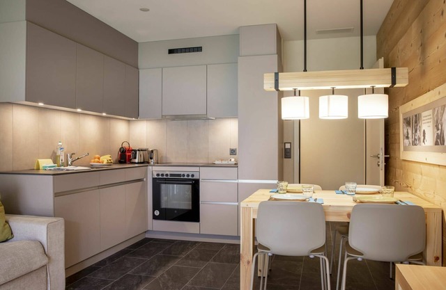 Nice apartment for 4 guests with WIFI, TV, terrace, pets allowed and parking