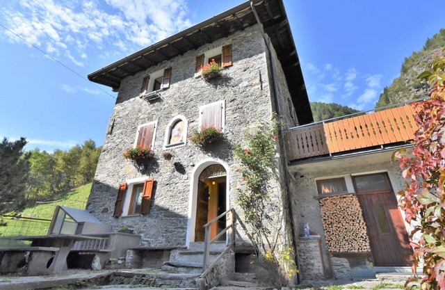 Nice apartment for 4 guests with WIFI, TV and pets allowed