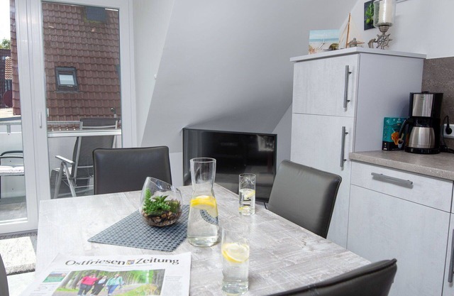 Nice apartment for 4 guests with WIFI, TV, balcony and parking