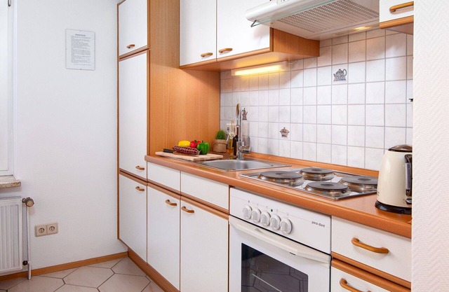 Nice apartment for 4 guests with TV, balcony and parking