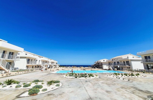 Nice apartment for 4 people with A/C, WIFI, pool, TV and terrace