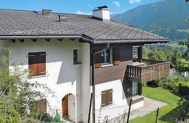 Nice apartment for 5 guests with WIFI, TV, patio, pets allowed and panoramic view