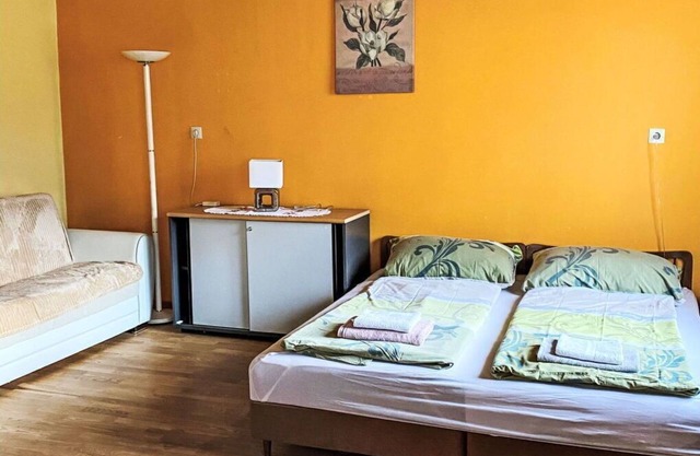 Nice apartment for 5 people with WIFI and pets allowed