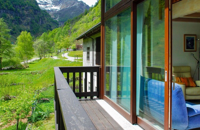 Nice apartment for 5 people with WIFI, TV, patio and panoramic view