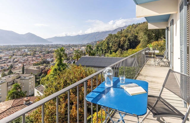 Nice apartment for 6 guests with WIFI and balcony