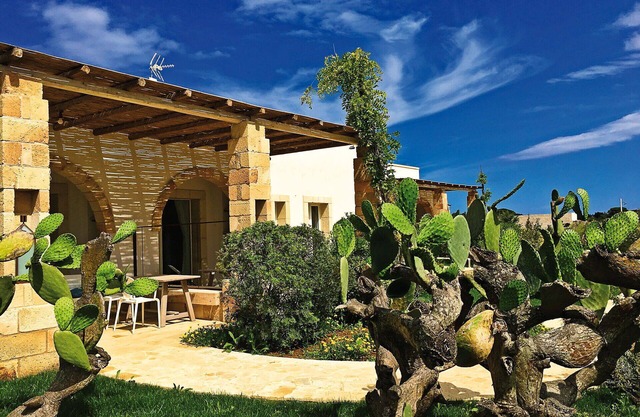 Nice apartment for 6 guests with pool, A/C, WIFI, TV and panoramic view