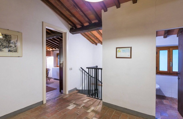 Nice apartment for 7 people with pool, WIFI, TV, patio and pets allowed