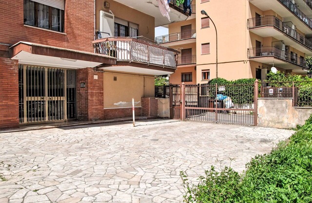 Nice apartment for 8 guests with WIFI, A/C, TV, balcony and pets allowed