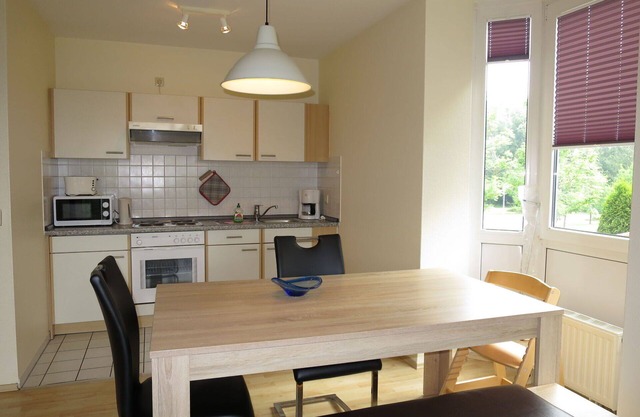 Nice apartment for 4 people with WIFI, TV, terrace, pets allowed and parking