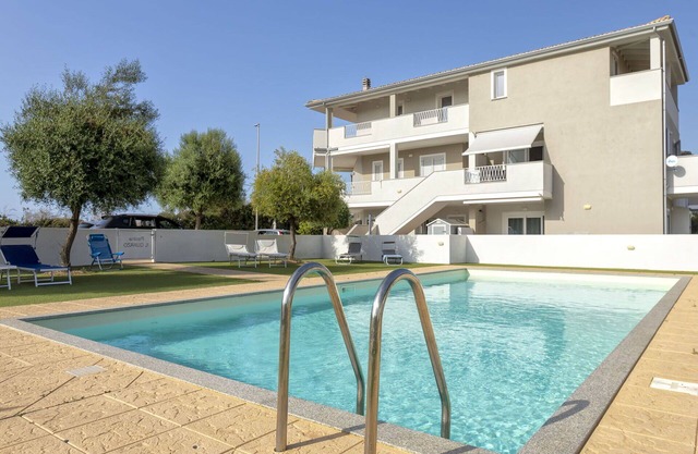 Nice apartment for 5 people with pool, WIFI, A/C, TV and terrace