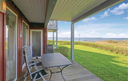 Nice Apartment In Rechlin With Sauna