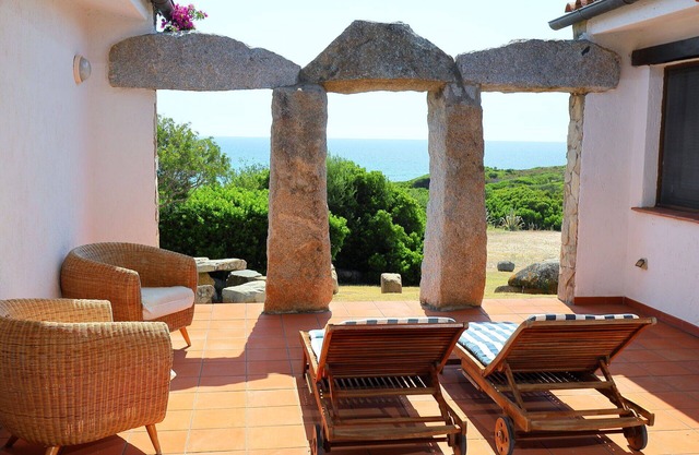 Nice apartment in villa for 6 people with A/C, TV, terrace and pets allowed