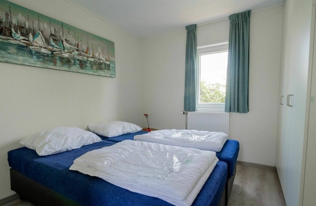 Nice apartment in villa for 4 guests with WIFI, pool, TV, terrace and parking