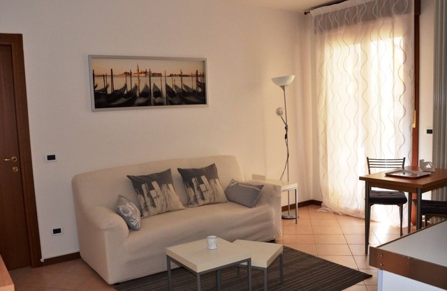 Nice Appartament in Battaglia with WiFi & parking