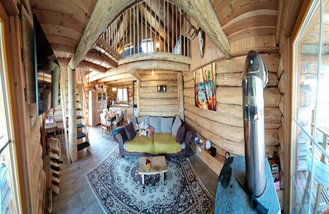 Nice chalet in Klagenfurt with hot tub