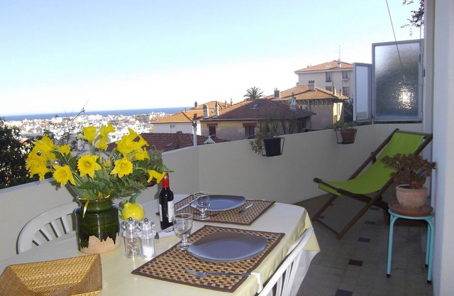 Nice center, two room flat, terrace with seaview, parking space, wifi access