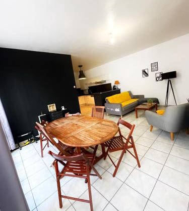 Nice flat close to Stade de France & Paris' heart