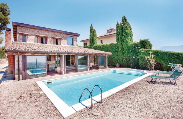 Nice home in Contursi Terme (SA)