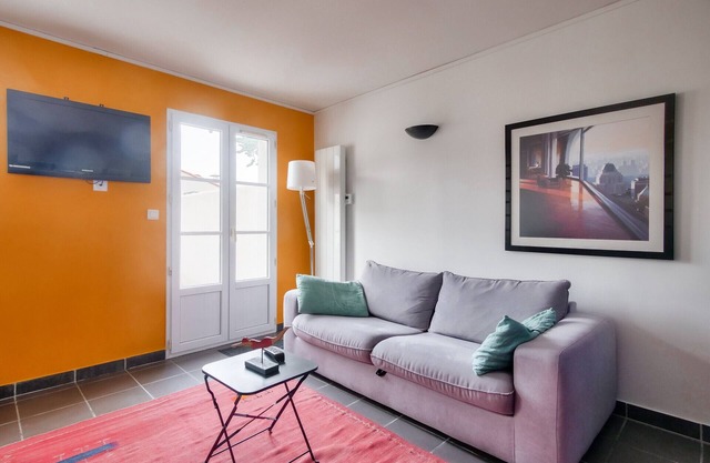 Nice house in a residence with swimming pool for 5