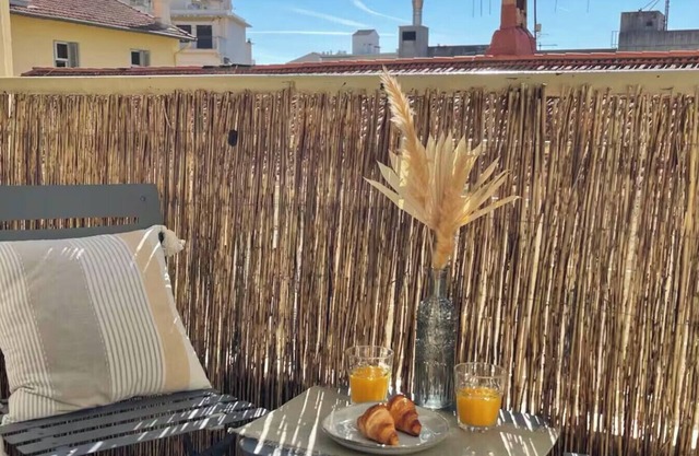 Nice T2 with balcony - near beach