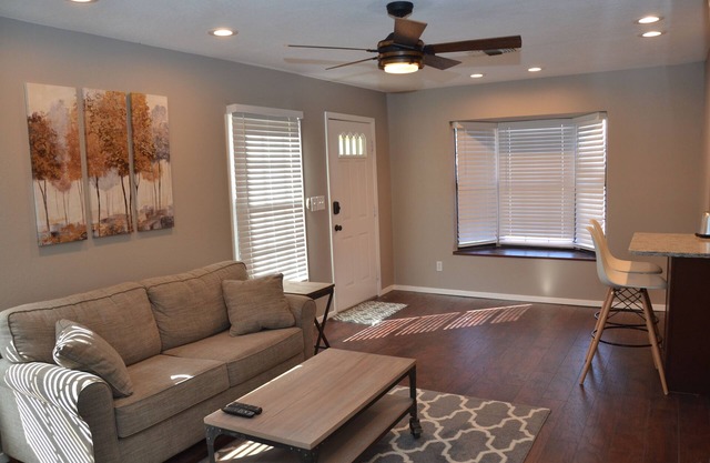 Nicely remodeled getaway near downtown Roswell