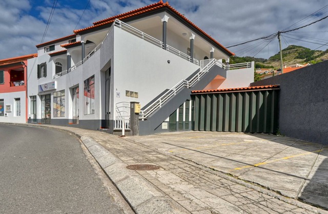 Nidia's Place, a Home in Madeira