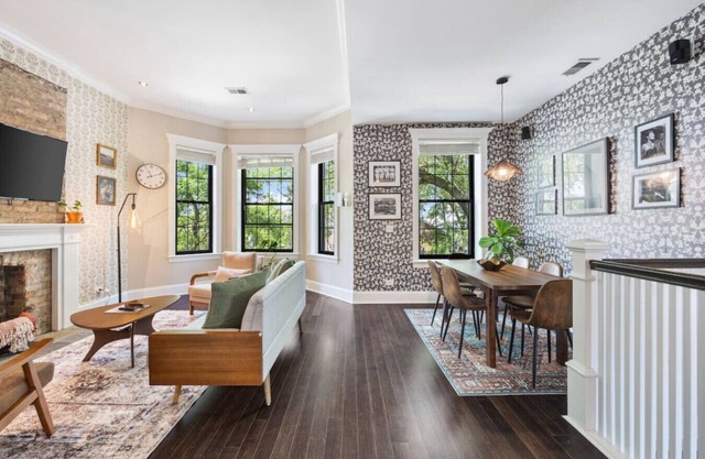 Nine-Bedrooms in Wrigleyville