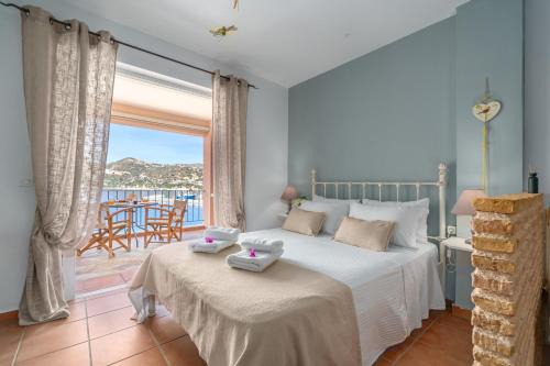 Niovi Seaview Apartments