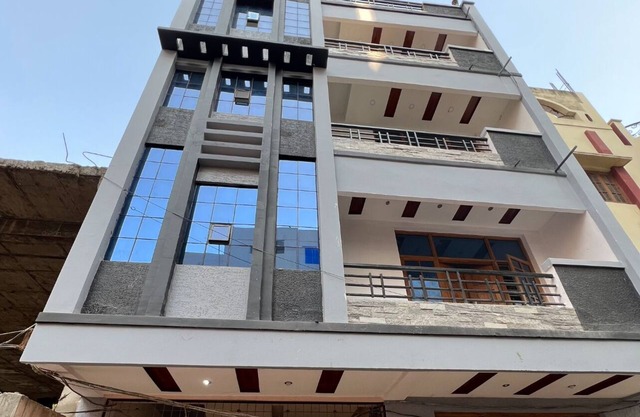 Nishat manzil