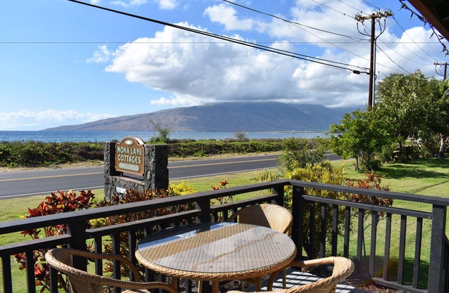 Nona Lani Cottages