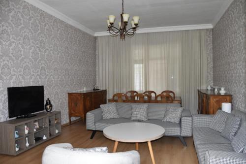Nona's House