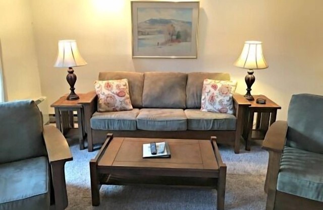 Nordic Village | Arlberg Two-Level Condo w/Jetted Tub